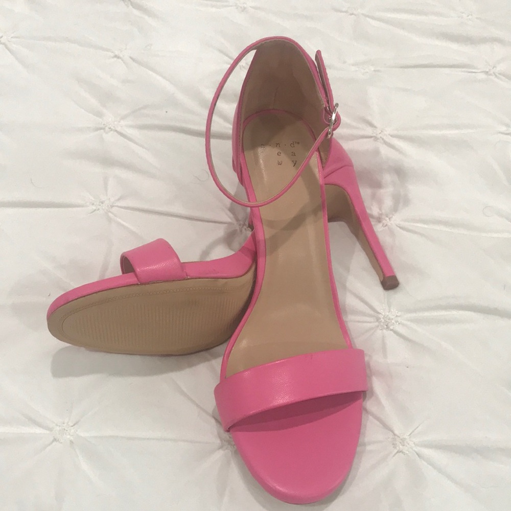 Bloggers Favorite New Day Women’s Myla Sandals